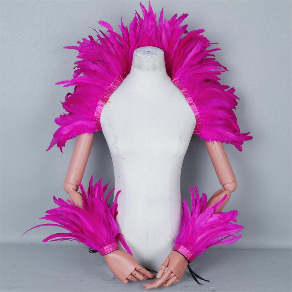 Elegant Red Feathers Women's S - огляд і ціна Men Fashion Elegant